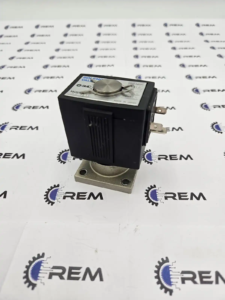 Elettrovalvola SMC VX2331/U usata, vista laterale