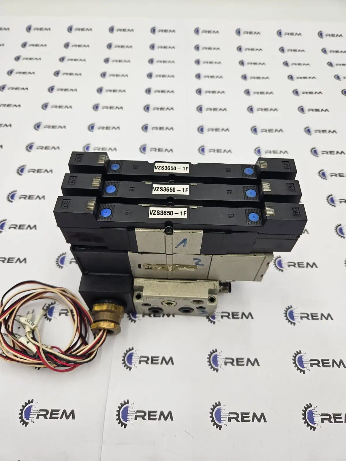 VZS3650-1F
